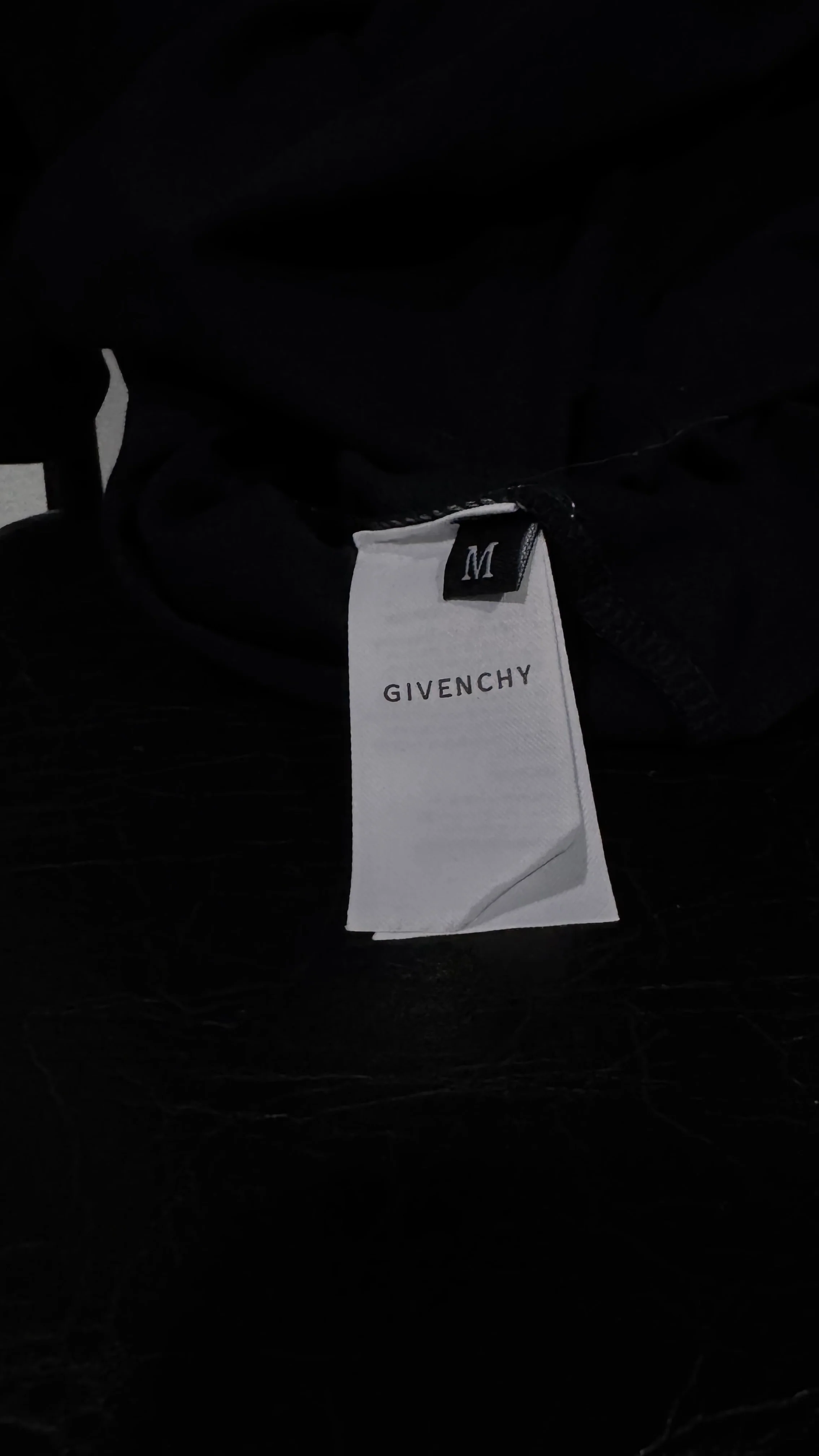 Gyvenchy Logo - Image 5